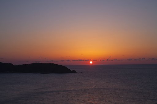陸上岬展望駐車場からの夕焼け３。