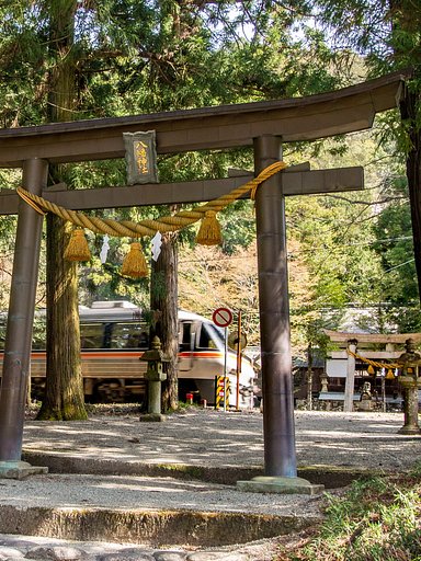 【縦画像】下原八幡神社