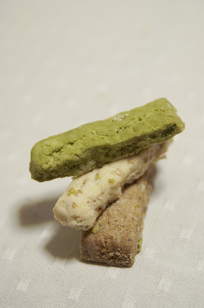 お菓子はいかが！？