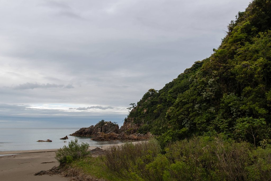 小羽尾海岸東側