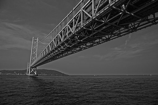 HDRもどき明石海峡大橋＾＾