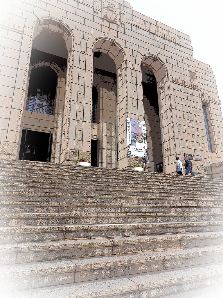 坂のある風景～聖徳記念絵画館～