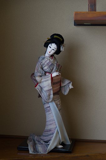日本人形