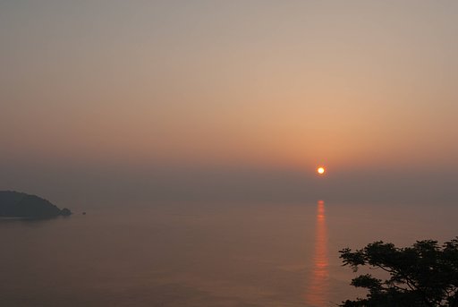 展望駐車場からの夕焼け-1。