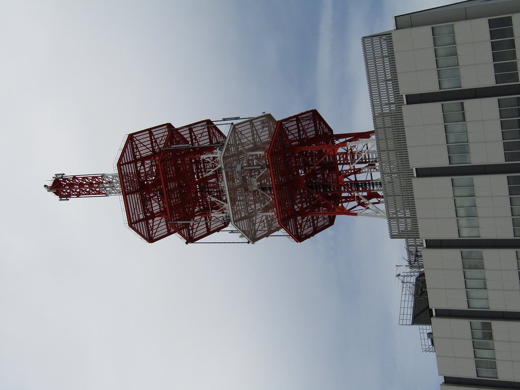 阿波の国で一番大きい携帯用アンテナ設置
