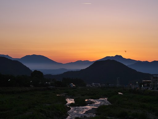 連山の夕焼け