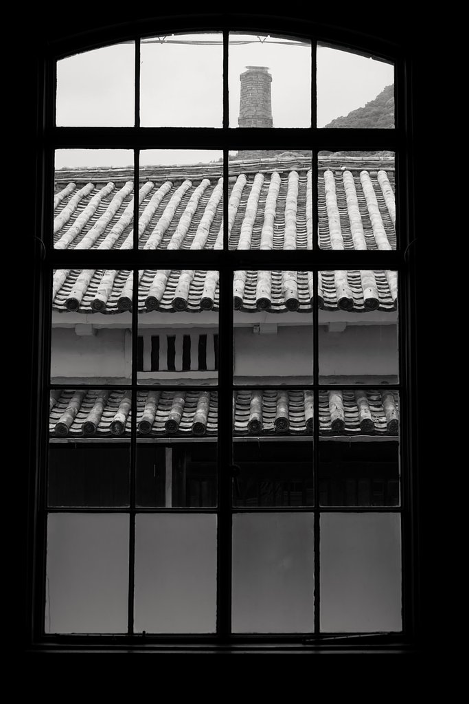 ACROS