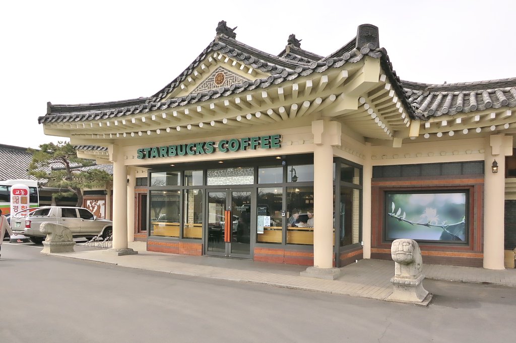 カフェ店