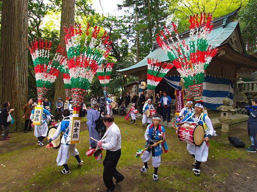 東津汲鎌倉踊(ひがしつくみかまくらおどり）