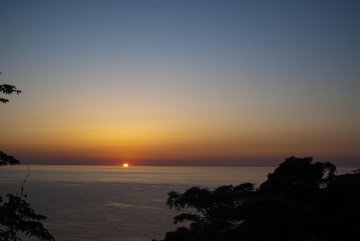 日本海の日没