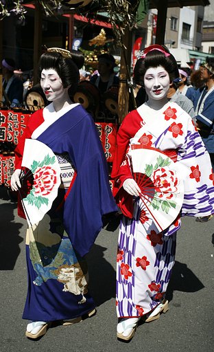 『４MJ』美女競艶