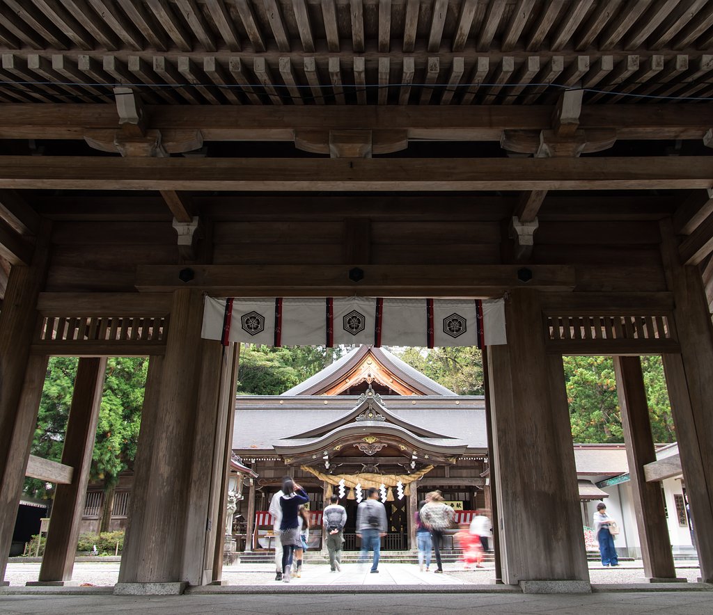 白山比咩神社