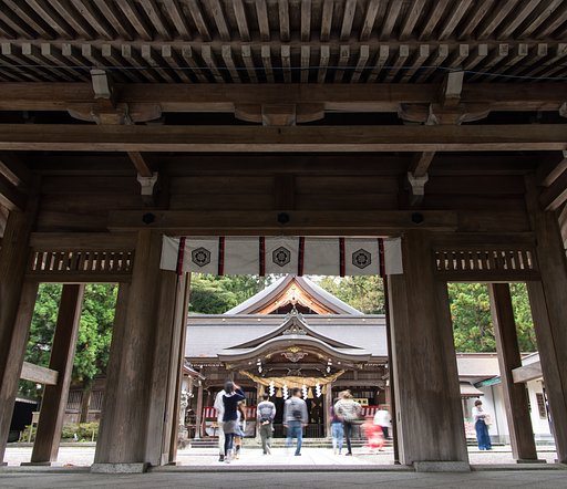 白山比咩神社