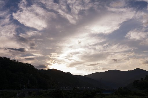 夏の雲が