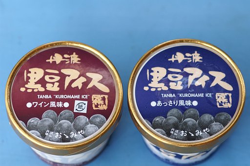 りょうじさん、布袋葵はね・・・