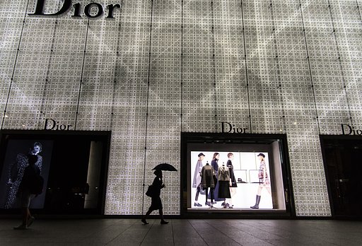 Dior