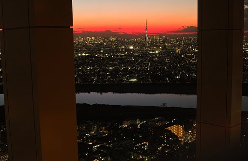 連日連夜の