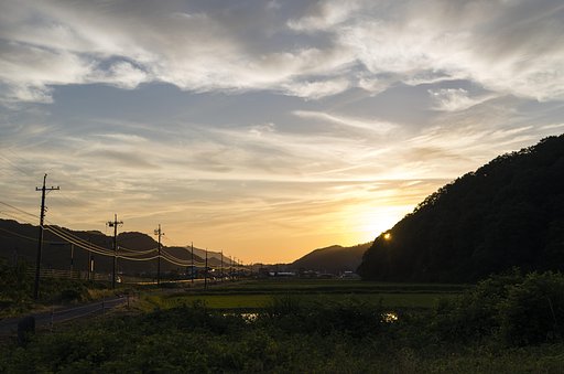 少し晴れ間