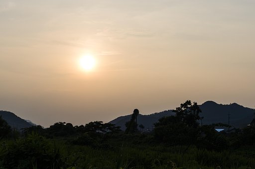 日没前