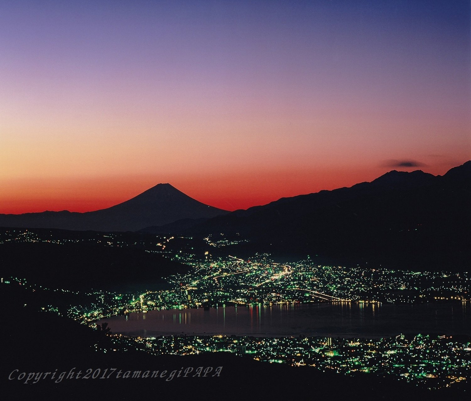 夜明け