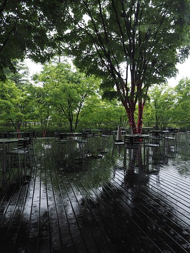 【Wet】テラス席