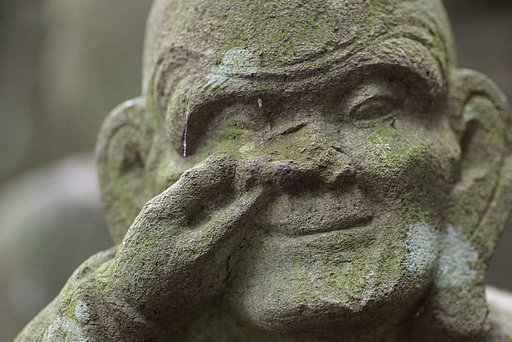 鼻くそ、ホジホジ