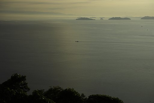 紫雲出山