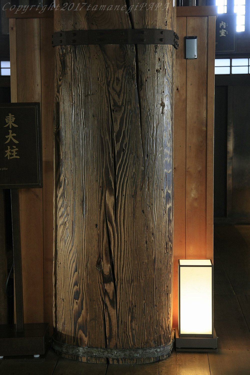 姫路城　通し柱