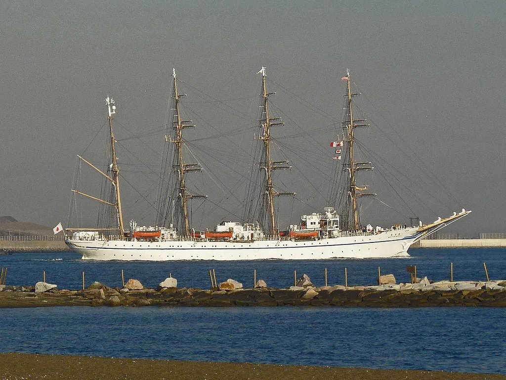 帆船