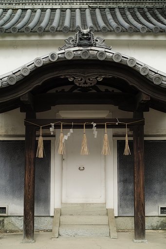 祭りも終わって