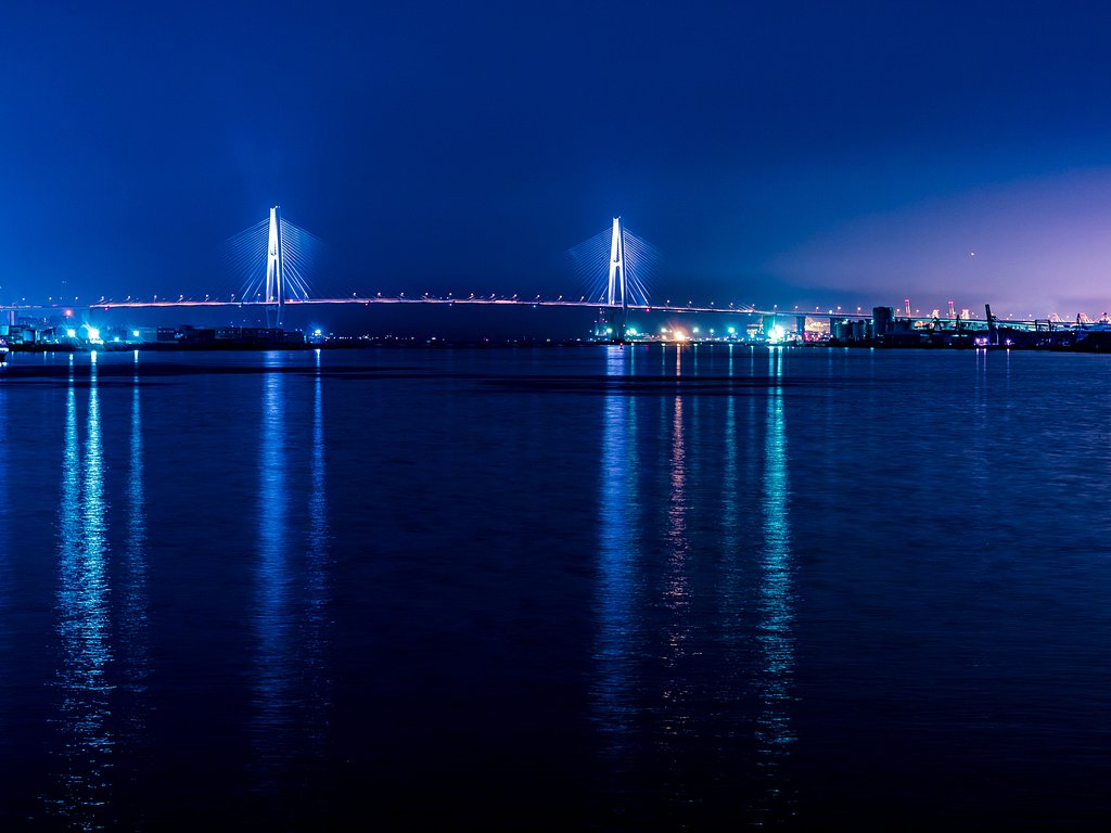 【形】Suspension bridge