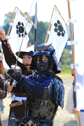 戦場の女神