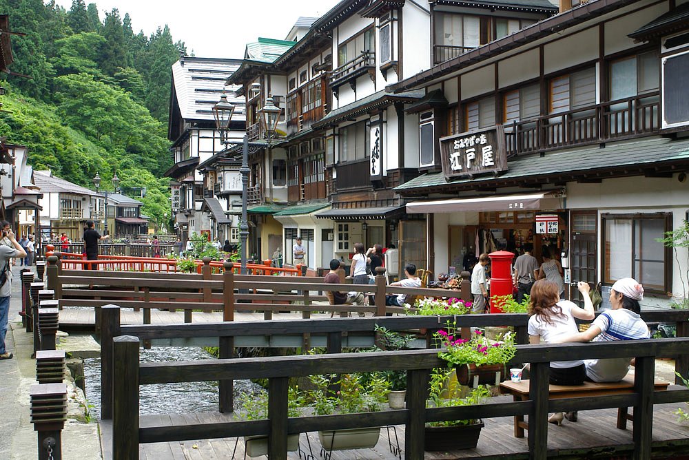 銀山温泉