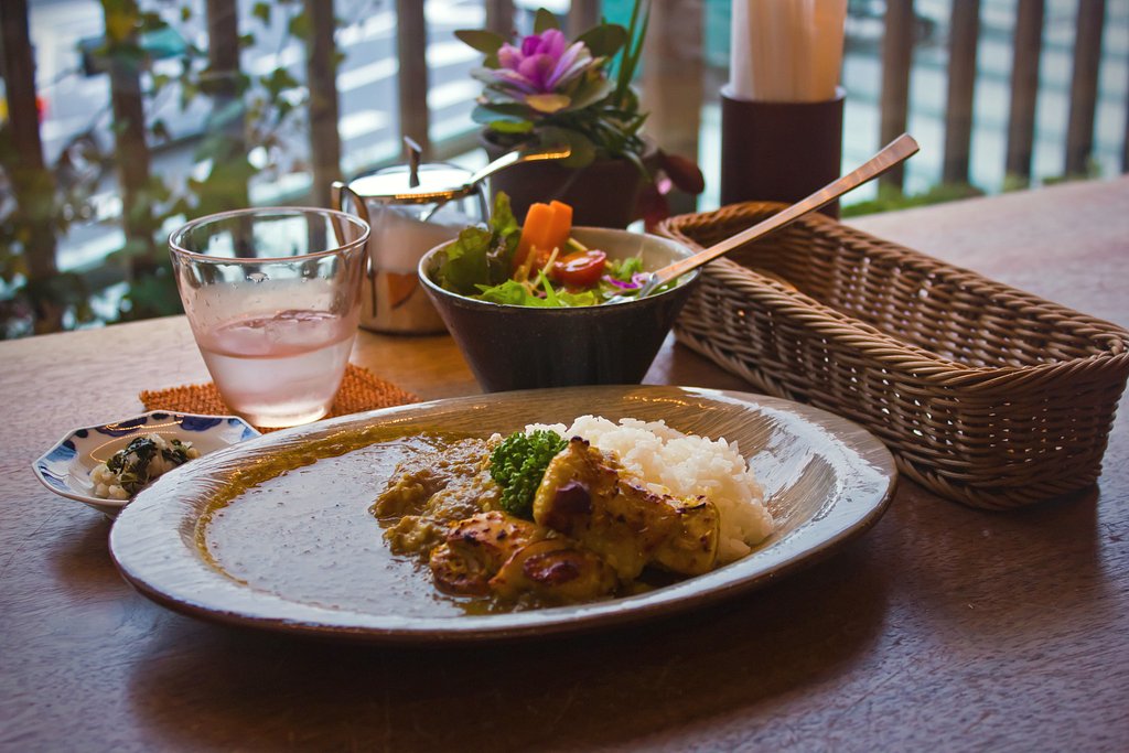 京【料理】チキンカレー