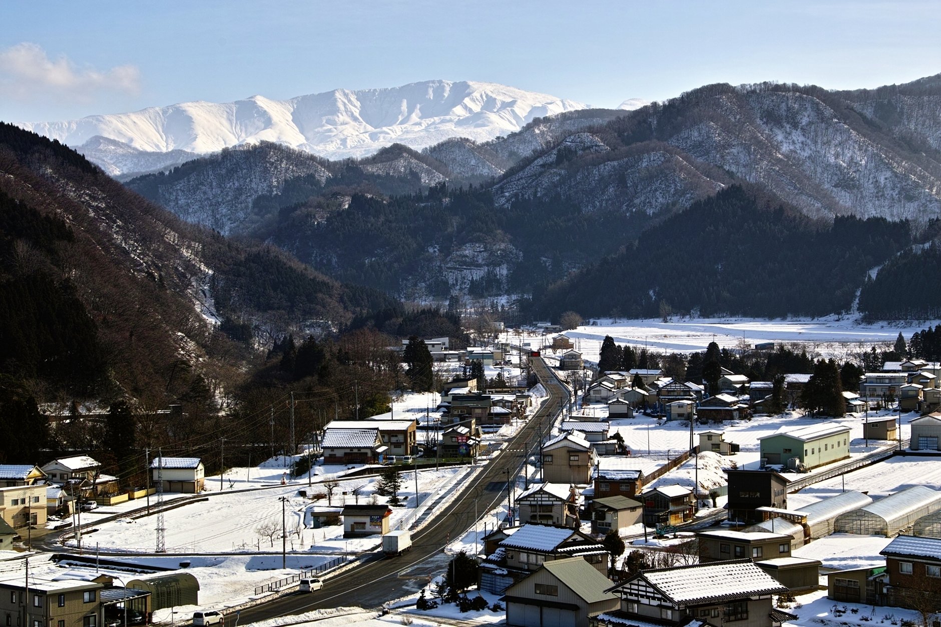 月山