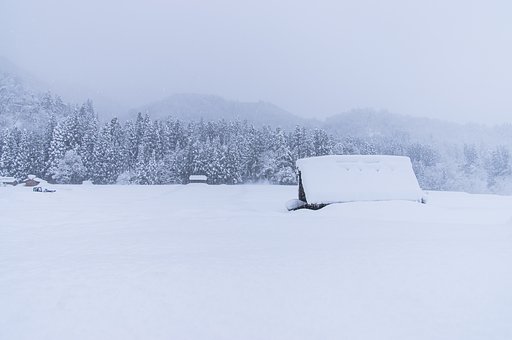 雪河を往く