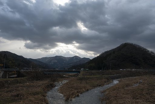 まだ冬型。