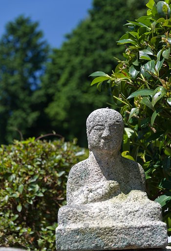 石仏