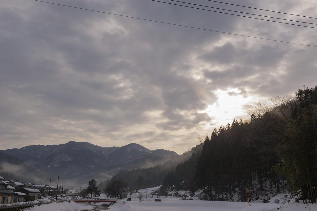 雲の破れからの陽ざし！