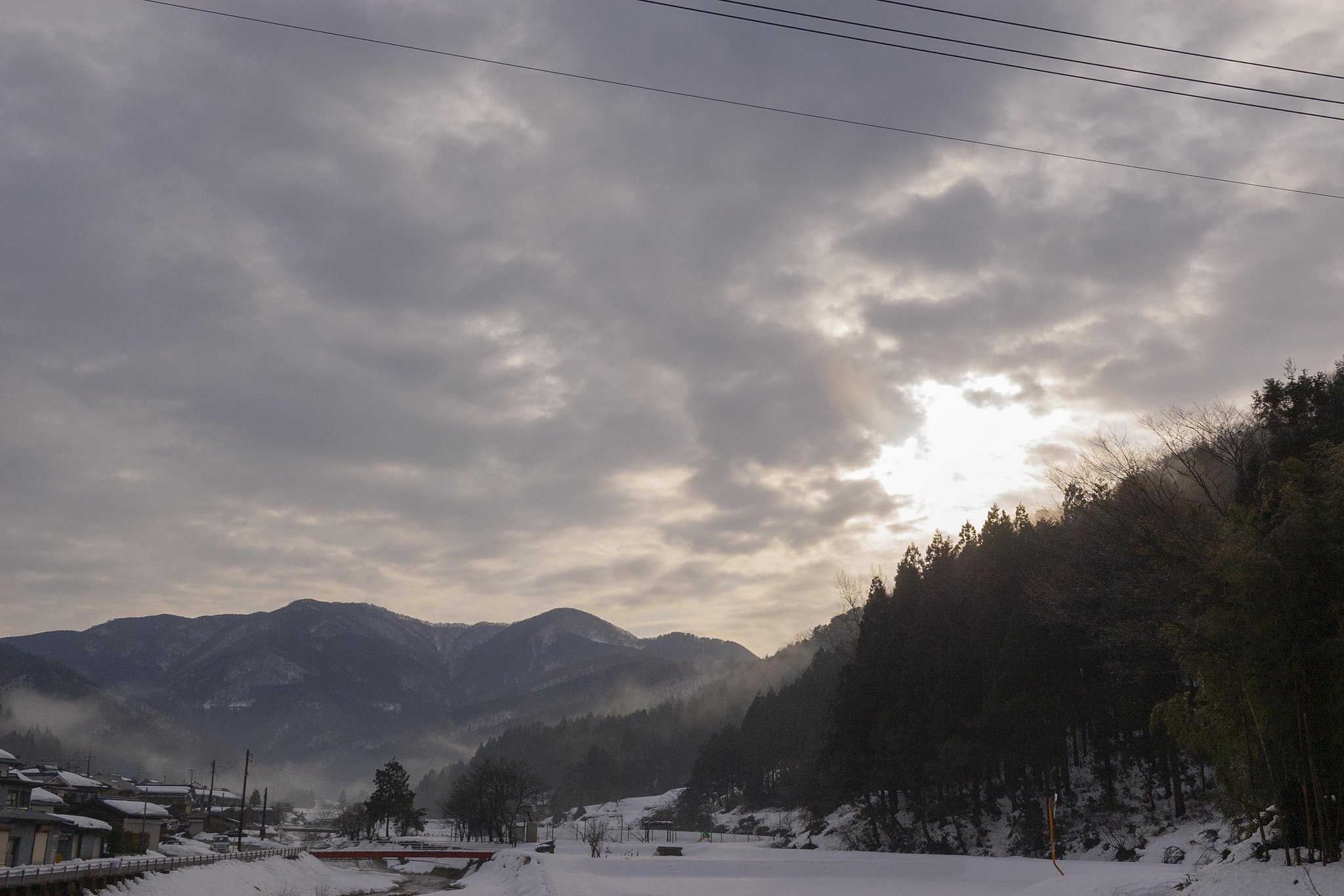 雲の破れからの陽ざし！