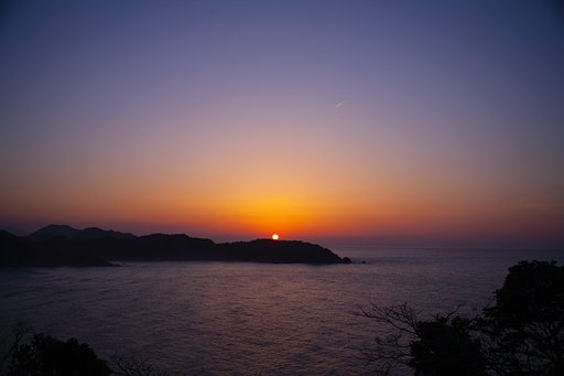 日没前！