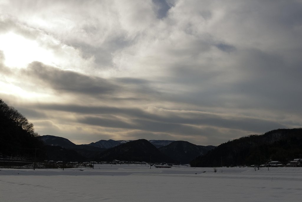 雲の多い朝２。
