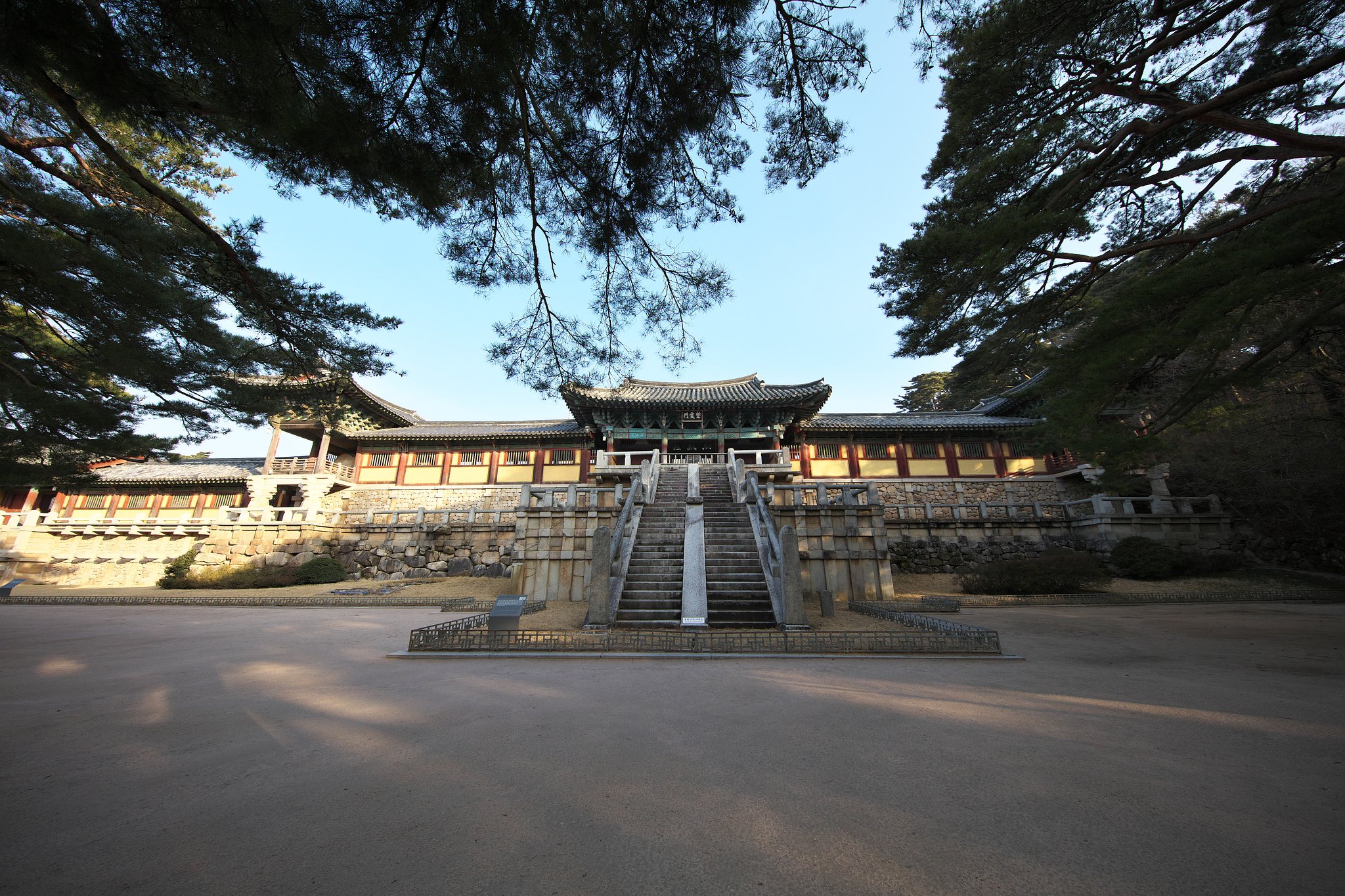 仏国寺正面