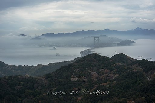 鳴門海峡春景色