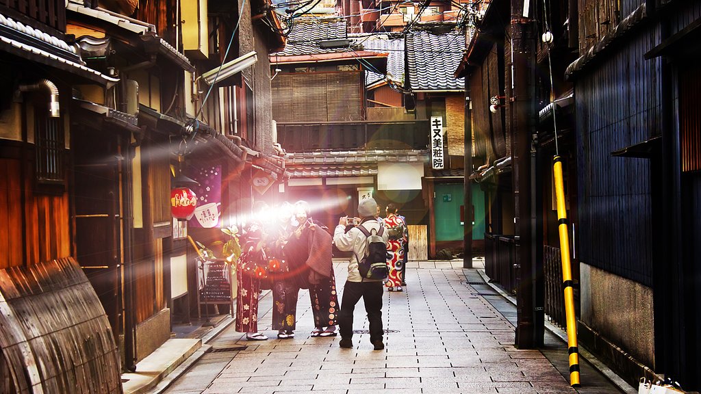 遠投「京晴れ着隊」