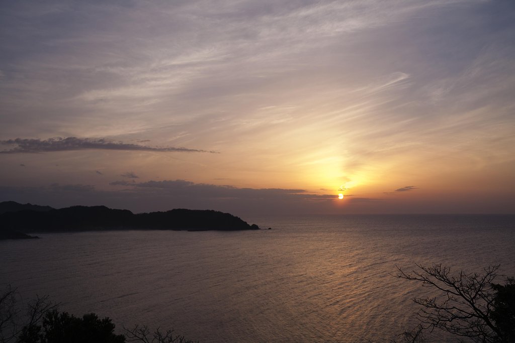 日本海の夕焼け-2。
