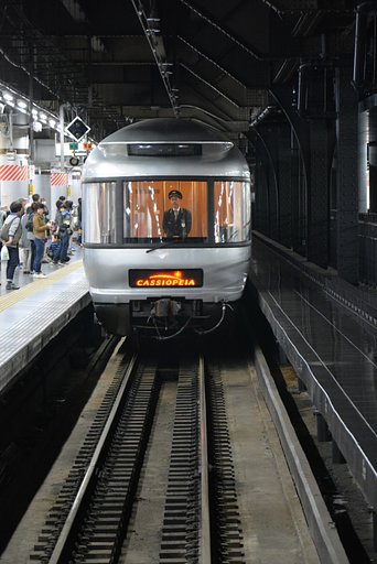 推進運転入線風景