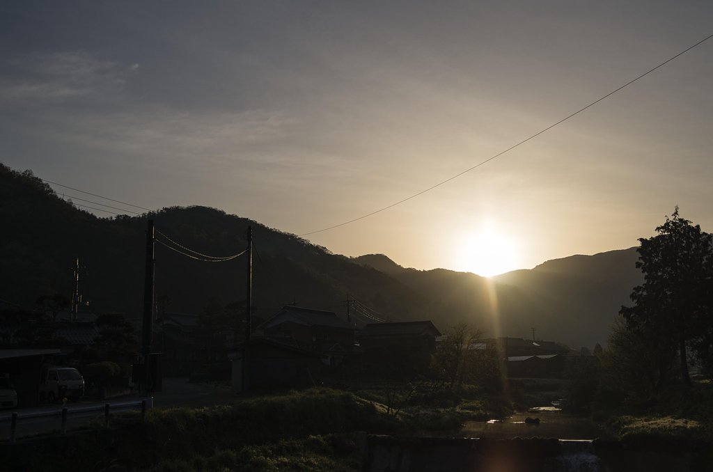 朝！