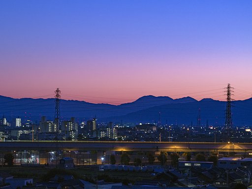 【美の国】山が焼けている・・