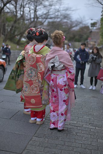 東山花灯路